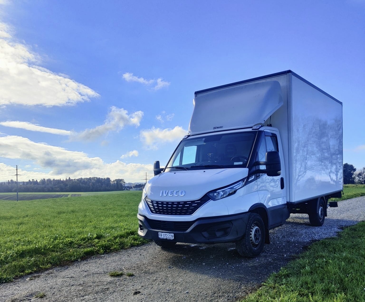 Maschinentransport — schweres Gerät in sicheren Händen